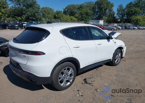 2024 Dodge Hornet R/T Eawd from USA, damaged, VIN ZACPDFCW1R3A31455